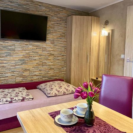 Klinkierowa Rezydencja Gniezno Bagian luar foto