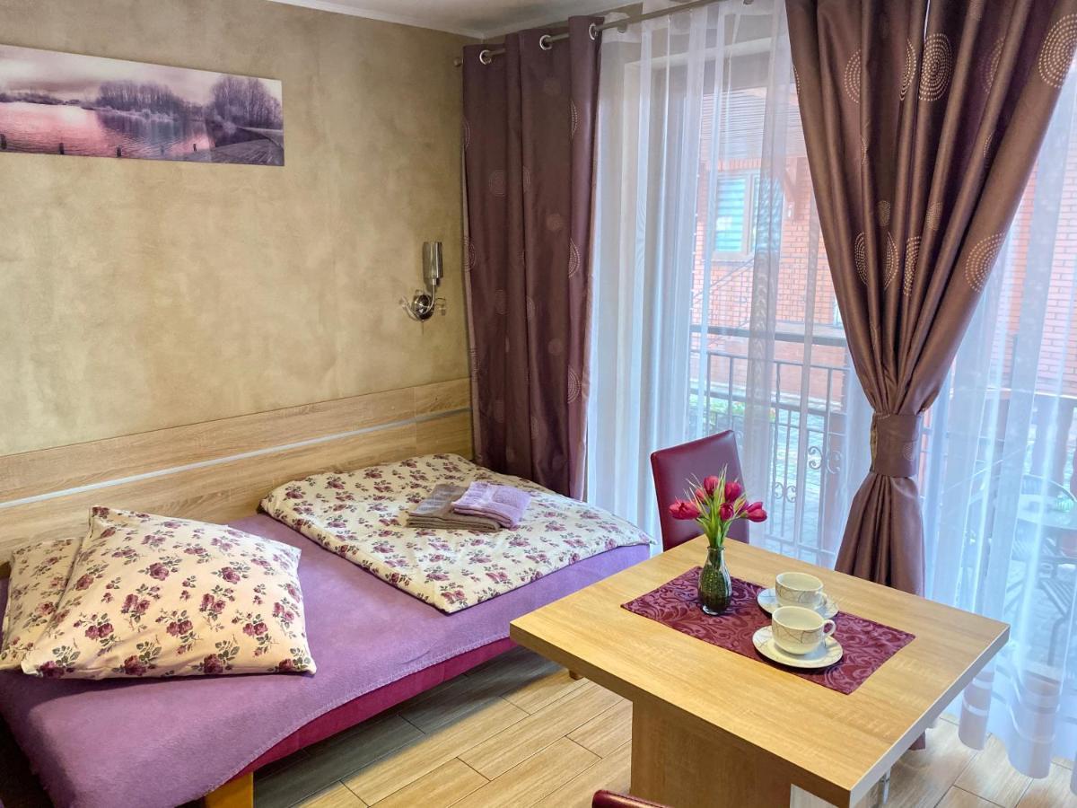 Klinkierowa Rezydencja Gniezno Bagian luar foto